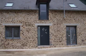 Le Roi Maconnerie Carreleur Et Menuisier A Vitre 35 Et Laval 53 Votre Specialiste De La Restauration Et Du Travail De La Pierre 1